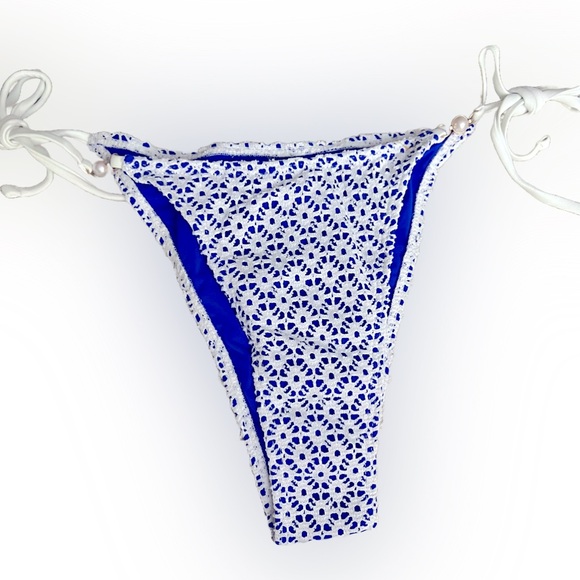 White Crochet Blue Underlay Pearl Accents Side Tie Bikini Set - Picture 4 of 12